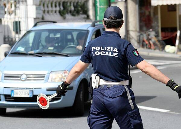 Comando di Polizia Municipale Comando di Polizia Municipale